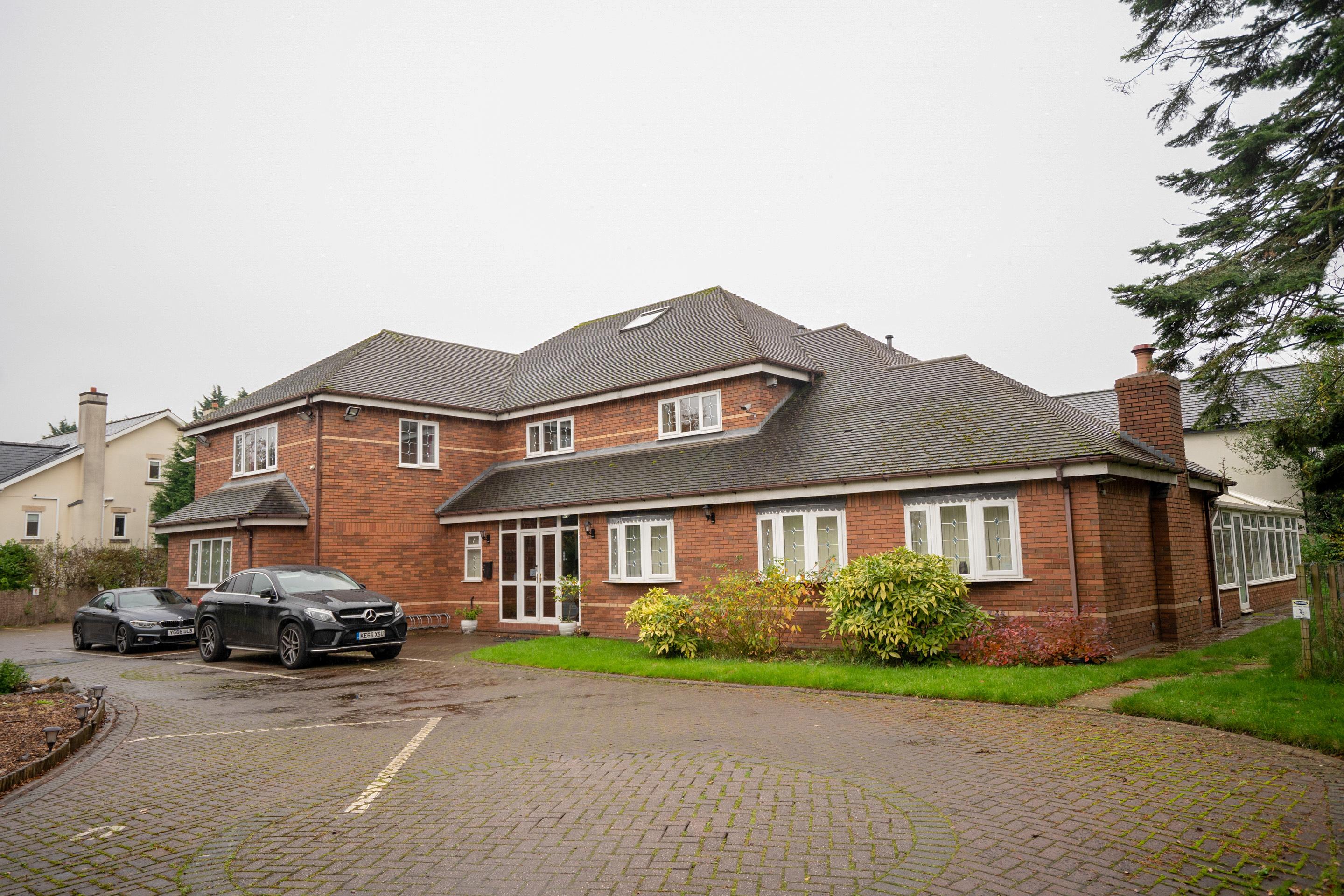 Oyo Oakcroft Guest House Manchester Airport Ringway Exterior photo